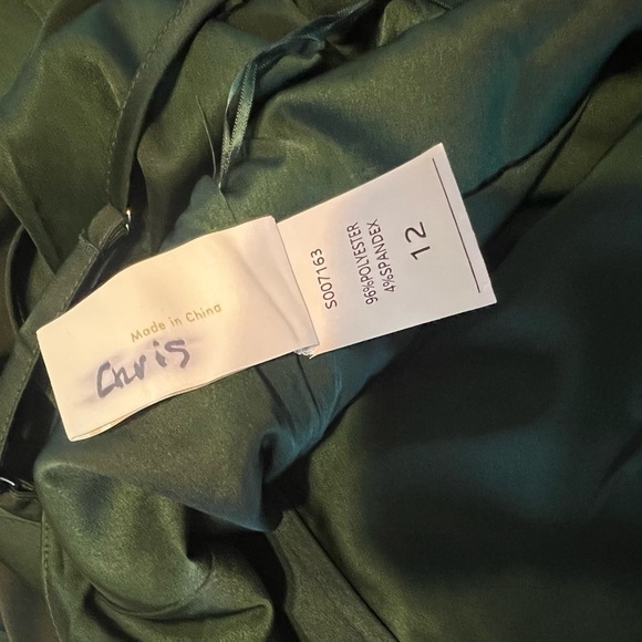 Emerald dress - Picture 12 of 16